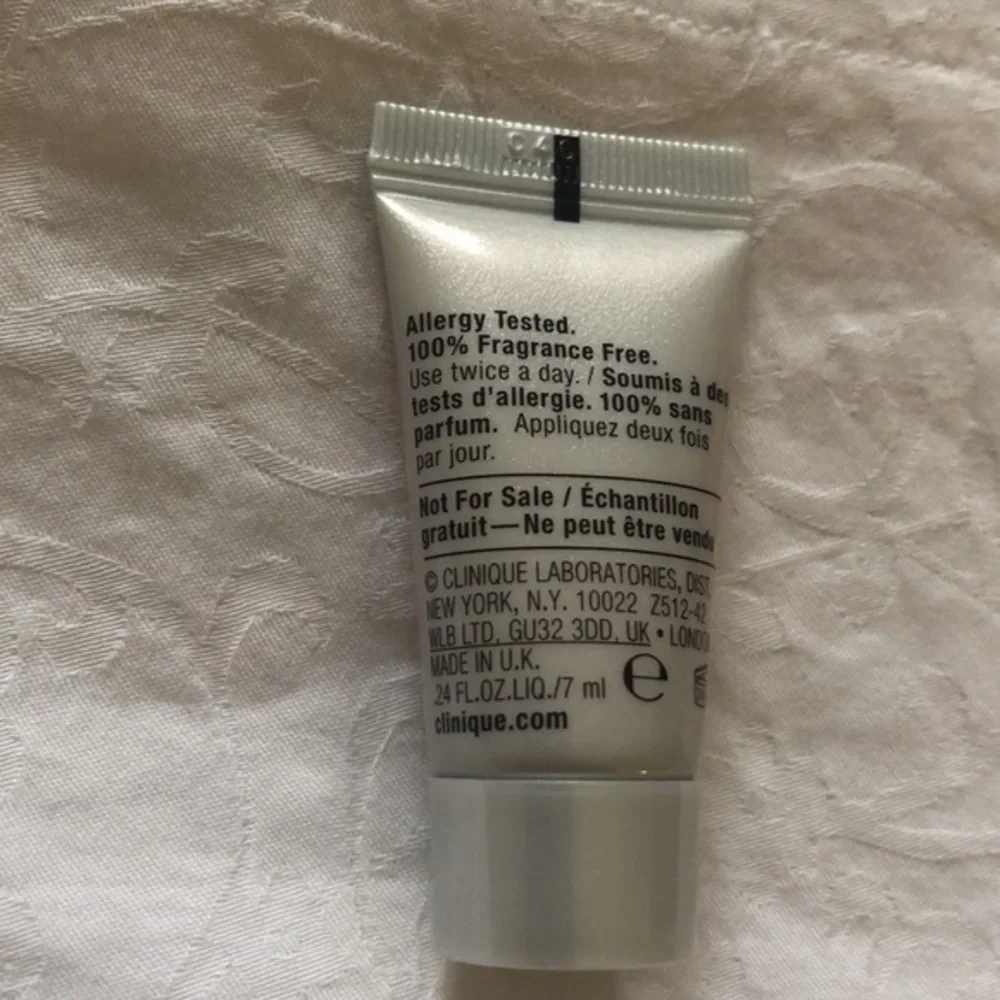 CLINIQUE SMART SERUM TRAVEL SAMPLE SIZE BONUS ROSEWATER LIP GLOSS